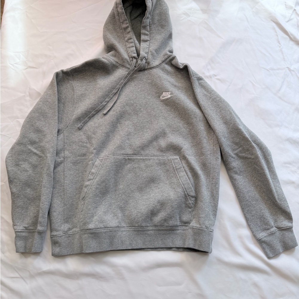 Nike Men's Light Gray Hoodie